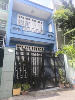 bán đất tặng nhà cấp 4 hẻm quang trung dt: 95m2 ngang 5 x 19 giá nhỉnh 9 ty phù hợp ở hoặc đầu tư