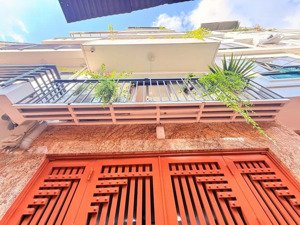 nhà phố dương quảng hàm - 50m2, 5 tầng nội thất đẹp - ô tô đỗ cửa