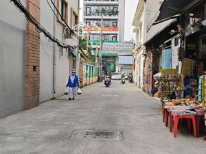 nhà bạch đằng mặt tiền 5 tầng,nở hậu,(3,4 x 14),5pn,6wc,nội thất đầy đủ, giá chỉ 10,5 t