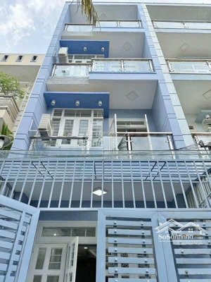 giá dễ mua nhà phía lạc long quân, p5,quận 11.giá:5tỷ560/4.6mx13m(59.8m2).sổ chính chủ