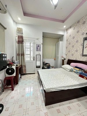 gấp! chủ giảm sâu 600tr, chỉ còn 5.9 tỷ (tl), 52.5m2, 2 tầng, hẻm xh 7c, lạc long quân-quận 11