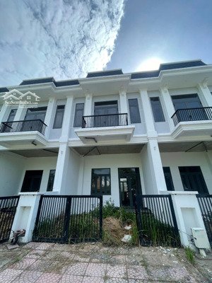 nhà ven sài gòn - giá tốt - pháp lý rõ ràng