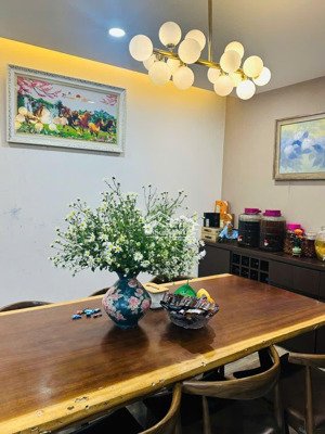 hiếm! 4 ngủ toà 219 trung kính. 135m2 đạp thông 2 căn giá 16.88 tỷ chuẩn giá. có tl