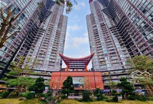 siêu phẩm garden villas landmark ecopark, 2 sàn 115m2, có sân vườn riêng, nội thất đẹp mê ly!