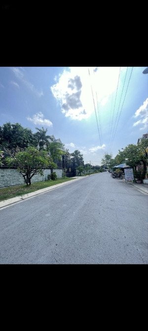 khu dân cư lập phúc, ô tô ngủ trong nhà, 90m2, ngang gần 5m x19m, 2 tầng, 3pn, 3wc, gara ô tô