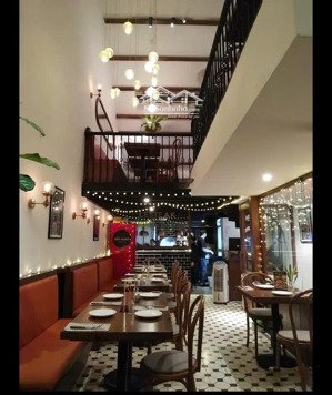 bán nhà nguyễn công trứ 72m2 2 tầng - 30 tỷ - mặt tiền vip