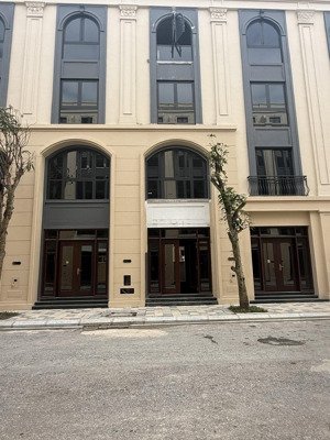 bán shophouse 5pn, 5wc 63m2 tại vinhomes global gate, 20,5 tỷ