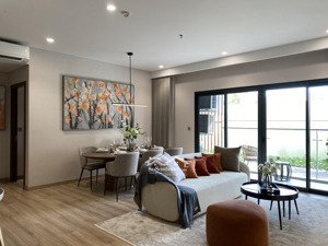 căn 3 ngủ vip 88.8m2 vỉew bể bơi nội khu tầng trung giá chỉ 5.3 tỷ, vay htls 0% trong 30 tháng