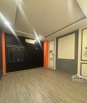 nhà 4tầng hxt nhỉnh 6.xtỷ đ. lò lu sát vinhomes grand park q9, nguyễn xiển