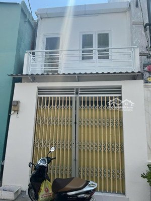 bán nhà riêng tại tôn thất thuyết, quận 4, giá siêu hời 5,3tỷ, hẻm xe hơi, khu dân cư hiện hữu