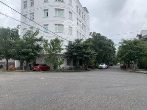 hàng víp góc 2mt đường 10m2 gần bệnh viện vinmec, ngay trung tâm hải châu. giá nhỉnh 32 tỷ