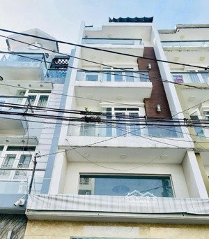 cho thuê nhà nguyên can 5pn 6wc 4,5x15m hẻm 81/ đường số 59 p14