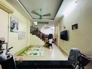 nhà đẹp vị trí trung tâm, 2 mặt thoáng, phố nguyễn đức cảnh, hoàng mai, dt 42m2, 4t giá chỉ 8 tỷ