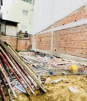 siêu hiếm p.25 - bán lô đất đẹp 100m2 (8m x 13m) - ngay đh ngoại thương xây chdv dòng tiền khủng