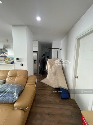 cho thuê chung cư n04 3n đủ đồ 22tr, gần trường tiện đón trẻ mỗi ngày phụ huynh hoàn toàn yên tâm.