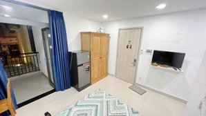 trống phòng ban công giá rẻ - 35m2 - full nội thất - thích quảng đức - quận phú nhuận