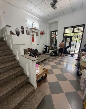 bán nhà 2 tầng mt đường tôn thất thiệp kinh doanh sầm uất tt an thượng