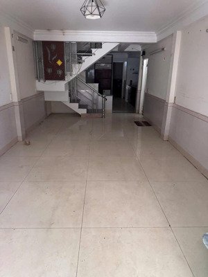 cho thuê nhà hxh đường nguyễn văn công p3 gần chợ tân sơn nhất