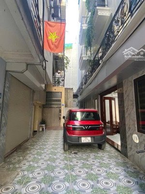 siêu vip nhà phố tân thuỵ, phúc đồng, long biên. 5 tầng, 31m2, oto đỗ cổng, full tiện ích 200m