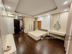 mỏ vàng! phân lô ngõ 124 hoàng ngân, ô tô tránh, vỉa hè, kinh doanh dt 1,2 tỷ/năm, ô chờ thang máy