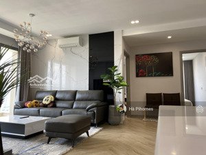 chính chủ bán gấp trong tháng 12 căn hộ chung cư 3pn, 3wc, 133m2 tại the gold view bến vân đồn