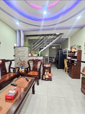 mức giá 3.35 tỷ cho căn nhà (4x11) xã bà điểm - hóc môn | 