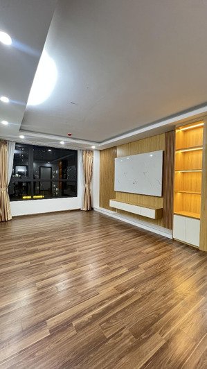 bán cc 3pn, 2wc tại x2 đại kim, 7,1 tỷ, 105m2, hoàng mai, hn