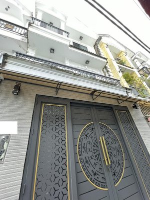 nhà phố hiện đại vị trí đắc địa hẻm 935 huỳnh tấn phát cách phú mỹ hưng 300m- 5,2m x 11m giá 6,8 tỷ