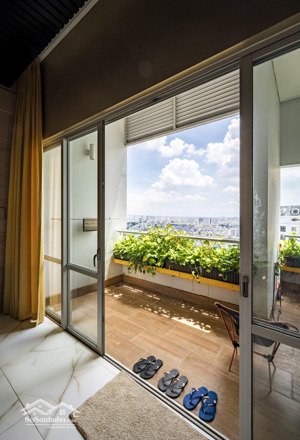 chủ cần bán căn penthouse botanic towers, phú nhuận, 200m2, 4pn, 11.7 tỷ, có sổ hồng