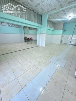 Cho thuê nhà mặt tiền kinh doanh đa ngành nghề khu trung tâm TP Bến Tre.Gía 12 triệu