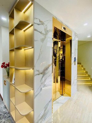 bán căn góc 5,9x15m, 5 lầu nội thất cao cấp, có thang máy 11,5 tỷ