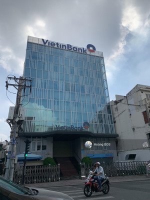 siêu phẩm mtnb nguyễn gia trí, bình thạnh - 12x24m - ctxd: hầm + 7 tầng - hđt 140tr/th - giá 35 tỷ