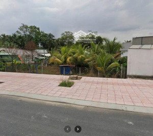 nền diện tích lớn mặt tiền đường d1, tt. long hồ, vĩnh long