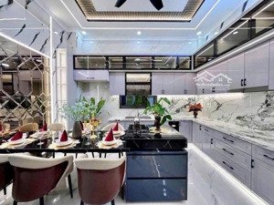 2.25 tỷ siêu phẩm nguyễn văn tăng q9 [80m2], [đường 10m], sẵn hdd thuê 18tr/th. sổ hồng riêng