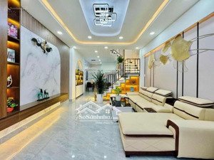 giảm mạnh 500tr! bán nhà 56m2 ngay hoàng diệu, phú nhuận giá chỉ 3tỷ150. hẻm xe hơi. chủ bao phí