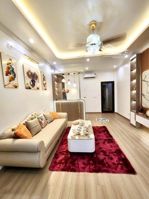 bán nhà đường trường chinh 50m2 5 tầng, kinh doanh ô tô tránh nhau 10m ra phố giá đầu tư.