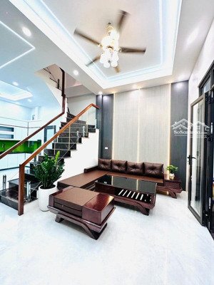 cực hiếm!phố vũ tông phan, ba bước ra ô tô, nhà đẹp ở luôn, thoáng trước sau,nội thất xịn,45m2x5t