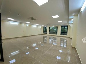 cho thuê toà nhà nguyên căn đầy đủ pccc, gpxd mặt phố hà cầu. dt 130m x 7 nổi 1 hầm. giá 110tr.