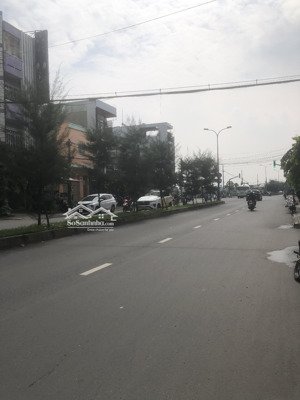 bán 1700m2 xưởng mặt tiền trần văn giàu-bình chánh 79 tỷ thương lượng(tặng thêm 1000m2 giấy tay)