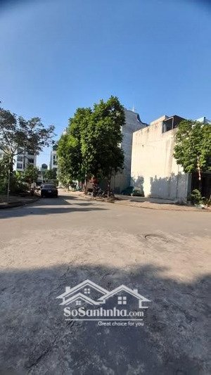 cần bán lô góc 50m2 đất dv đồng đế, sát nhà văn hoá, công viên, trục đường to, giá tốt