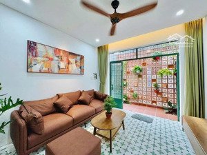 cho thuê nhà nguyên căn thiết kế hiện đại, không gian sống chất lượng - nguyễn lâm q.bình thạnh