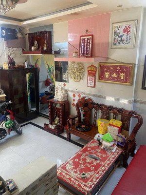 nhà diện tích khủng 50m2| ngang 6.7m dài 8m| 3 tầng| hẻm 1 sẹt đường lưu hữu phước quận 8