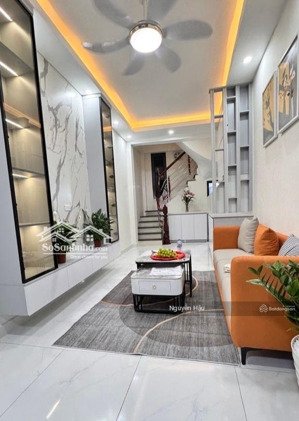 cần bán gấp nhà 25m2 xây 5tầng 15m ra mặt phố tây sơn gần nguyễn lương bằng thái hà chùa bộc