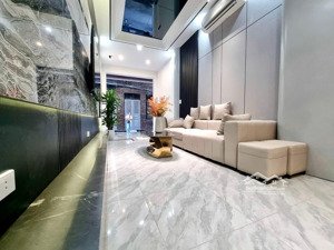 xem là chốt! nhà vĩnh phúc! ngõ thông, ba gác đua, chủ xây chắc chắn, đủ nt, thoáng, 46m*4t, ở ngay