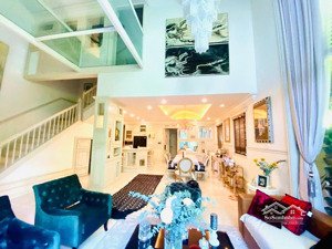 cho thuê biệt thự sân vườn lê văn sỹ, phường 14, quận 3.