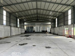 kho xưởng có nhà văn phòng 1.500m² mặt tiền đường quốc lộ 91b (nguyễn văn linh), có điện 3 pha