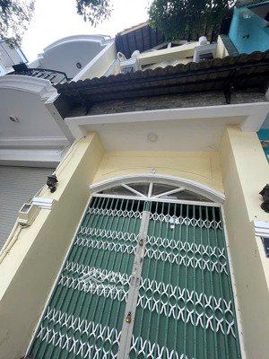 cho thuê nhà mt nguyễn văn lượng, p. 17 gò vấp