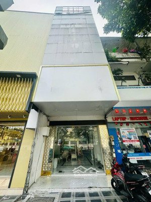 cho thuê nhà mặt tiền kinh doanh đắc địa đường 3/2, quận 10. giá chỉ 4x