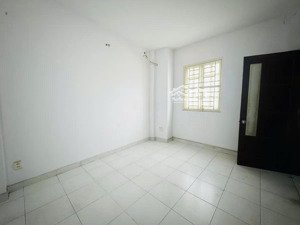 bán nhà mặt tiền triệu quang phục 47m2 4 tầng - 20 tỷ - lô góc kinh doanh