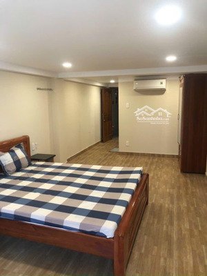 bán gấp trong tháng - bán nhà trường sa 78m² 6 tầng - 25 tỷ